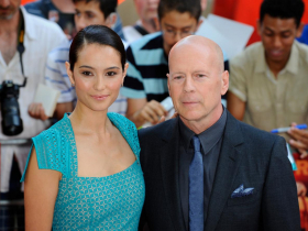 布魯斯威利失智3年，家人宣布「死後捐贈大腦」研究！額顳葉失智症無藥可醫，病癥和阿茲海默症哪不同？